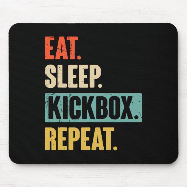 Ät Sova Kicksboxning Upprepa Retro Kicksboxning Bo Musmatta (Framsidan)