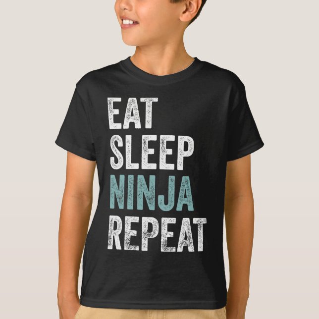 Ät Sova Ninja Upprepa Rolig Karate Dräkt Ninja  T Shirt (Framsida)