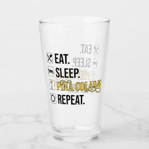 Ät. Sova. Pina Coladas. Upprepa. Glaskopp