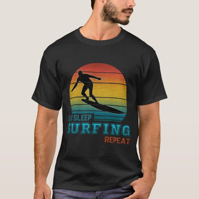 Ät Sova Surfing Upprepa Port Authority® Ryggsäck T Shirt (Framsida)