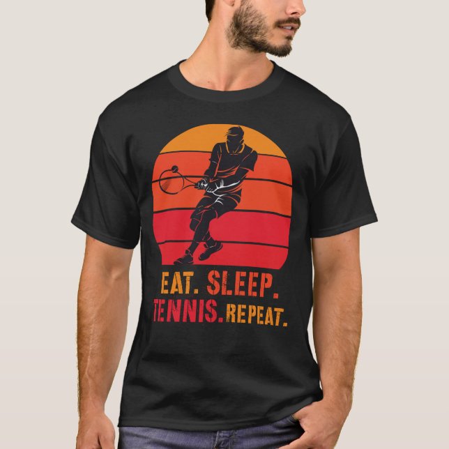 Ät Sova Tennis Upprepa Retro Solnedgång T Shirt (Framsida)