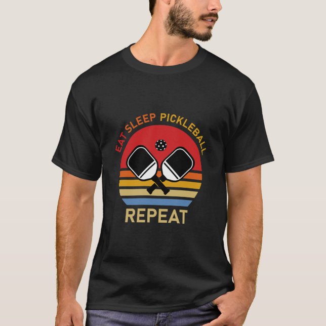 Ät - Vilo - Pickleball - Upprepa T Shirt (Framsida)