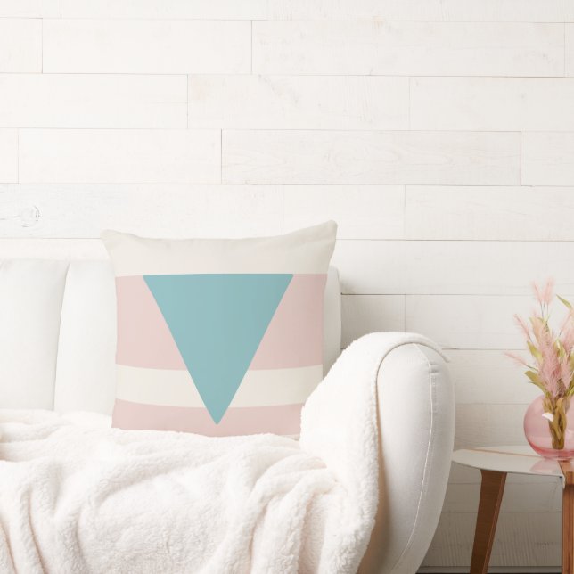Atelier nr 01 – Triangel Kudde (Soffa)