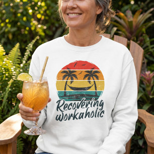 Återhämta sig från arbetsnarkoman Rolig semester T Shirt