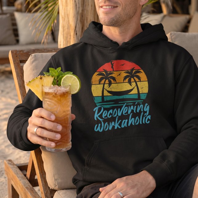 Återhämtningsarbetsholiker | Rolig Semester Hoodie (Skapare uppladdad)