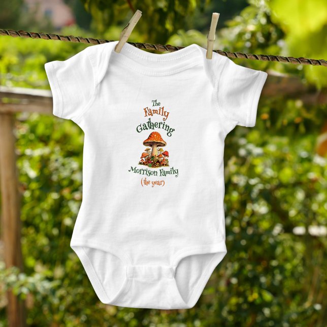Återkoppling av familjeåterförening för Personlig  T Shirt (Skapare uppladdad)