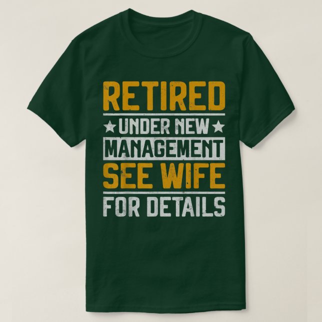 Återpensionerad under ny ledning Se hustru Manar P T Shirt (Design framsida)