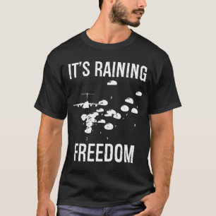 _Återstående, prisvärd luftburen paratrooper T Shirt