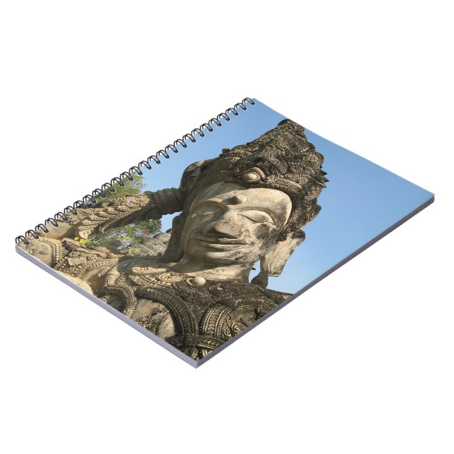 Återställer Buddha ... Nong Khai, Isan, Thailand Anteckningsbok (Vänstra Sidan)