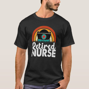 Återtrött Nurse RN NP CNA LPN Funny Nurse Pension T Shirt