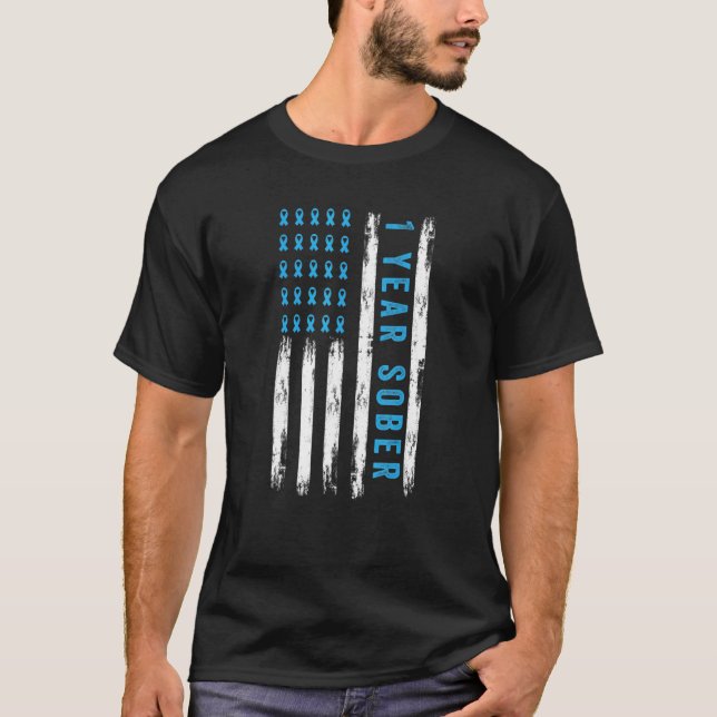Återvinning av alkoholtillskottet ett år Sober USA T Shirt (Framsida)