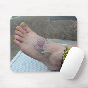 ’Atlanta Snö’ Feet Mousepad Musmatta