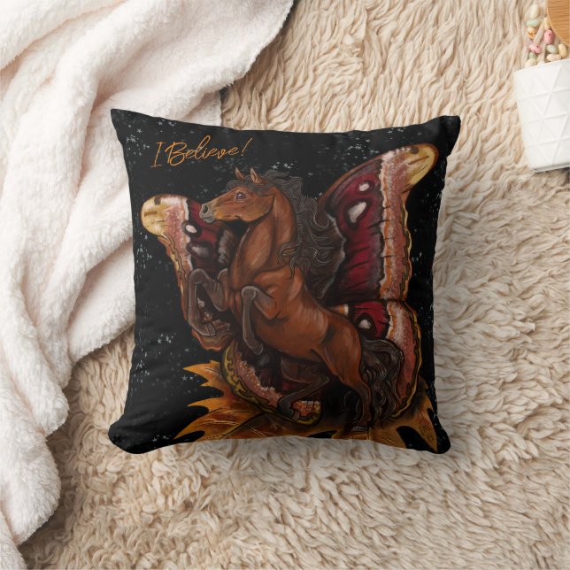 Atlas Moth Fairy Horse Kudde (Filt)