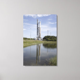 Atlas V/Centaur anländer till startkompilen Canvastryck