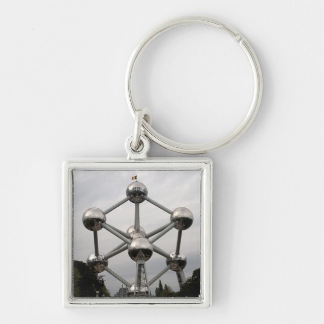 Atomium Fyrkantig Silverfärgad Nyckelring (Framsidan)