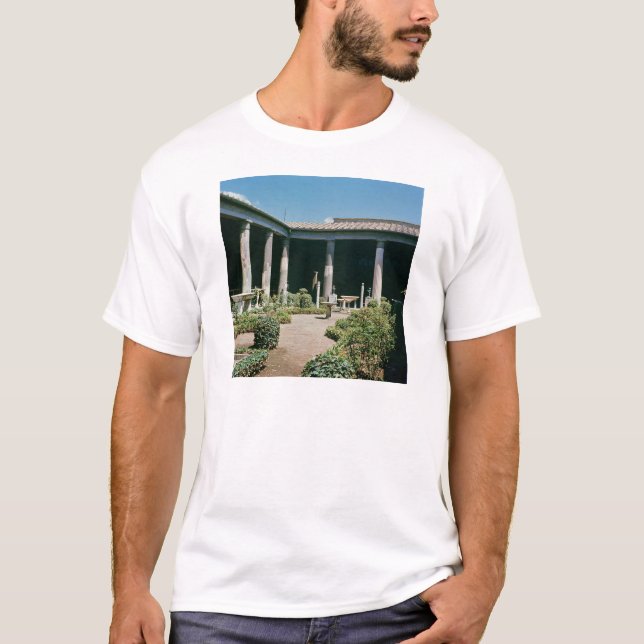 Atriumen, hus av Vettiien T-shirt (Framsida)