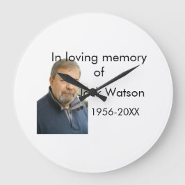 Att älska minnet av den moderna begravningen i nam stor klocka