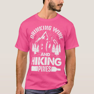 Att dricka Vin och att fånga Gräs på ett lustigt s T Shirt