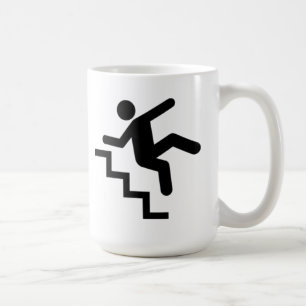 Att falla för man besegrar trappor kaffemugg