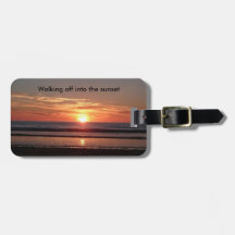 Att gå av in i solnedgångresväskan hänger lös