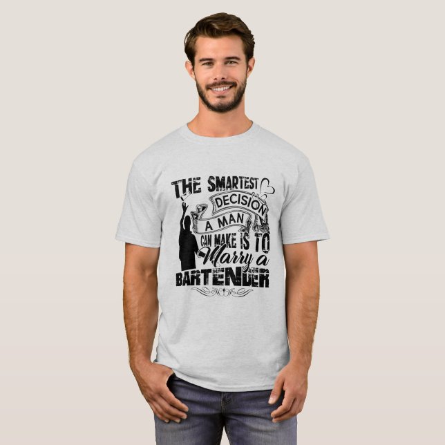 Att gifta sig en skjorta för Bartender T T Shirt (Hel framsida)