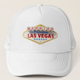 ATT GIFTA SIG I DET SAGOLIKA LAS VEGAS LOCKET KEPS