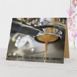 Att hälla Espresso från kaffe Maskin som tycker om Kort