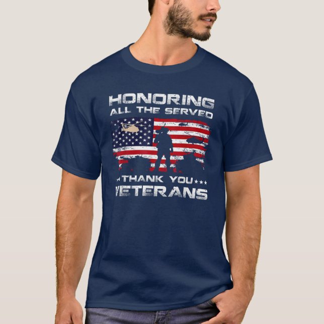 Att hedra alla som tjänat Tack veterandagen T Shirt (Framsida)