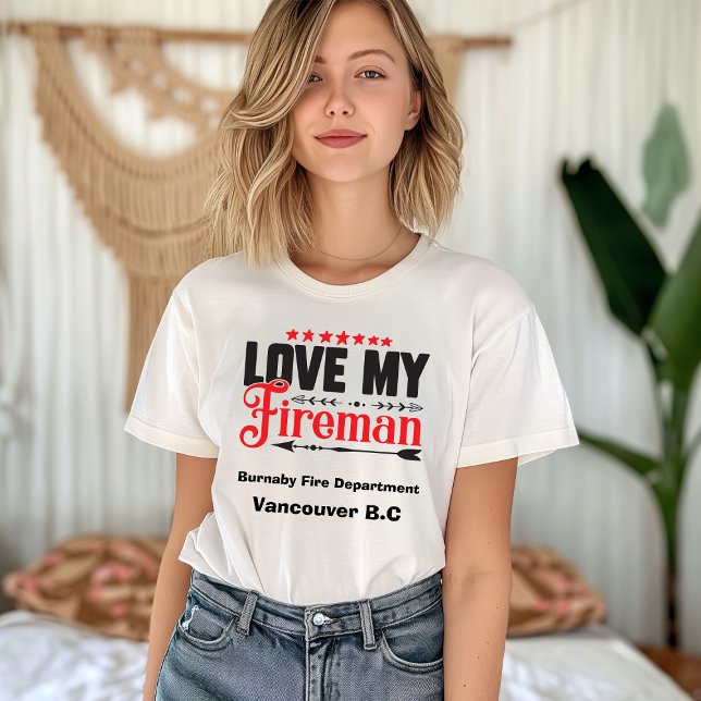 Att hedra de modiga brandmännen t shirt (Skapare uppladdad)