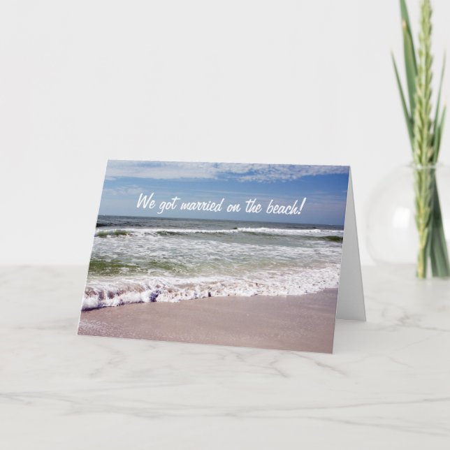 Att krascha vinkar på den sandiga stranden meddelande (Framsida)