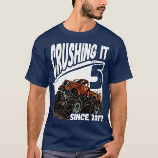 Att krossa den sedan 2017 måndag Lastbil 5:e födel T Shirt
