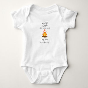 Att lägga till mer kärlek i familjen baby Baby T Shirt
