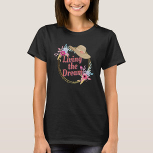 Att leva i drömmen om starka kvinnor försatte kvin t shirt