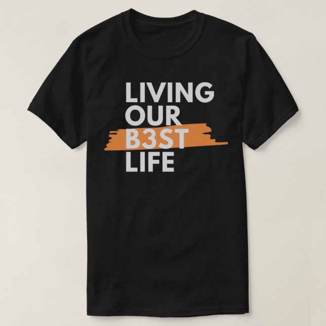 Att leva vårt bästa trouple life Polyamory T Shirt (Design framsida)