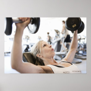 Att lyfta för kvinna väger poster