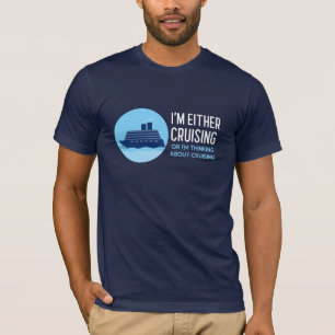 Att marschera eller tänka på marschering t shirt