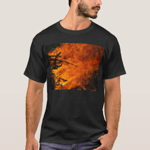 Att rasa avfyrar t-shirt