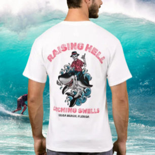 Att slå hell Älskar att fånga svall by Salty AF T Shirt