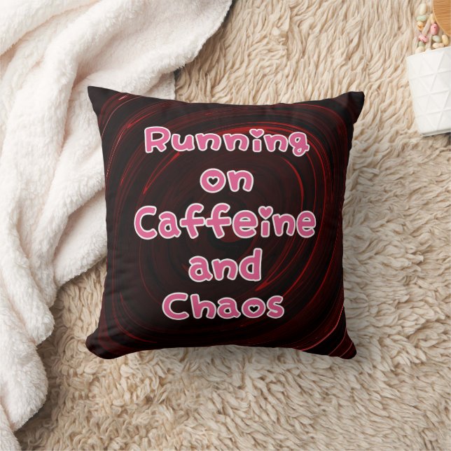 Att Springa På Kaffe Och Kaos Kudde (Filt)