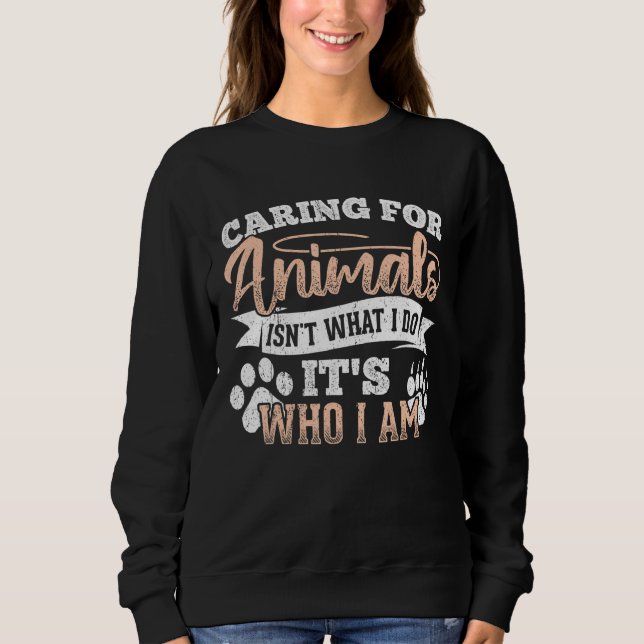 Att ta hand om djur är inte min uppgift.. t shirt (Framsida)