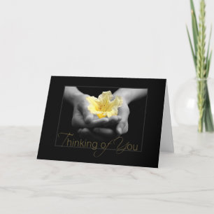 Att tänka på din Elegant Gult blommar i Händer Kort