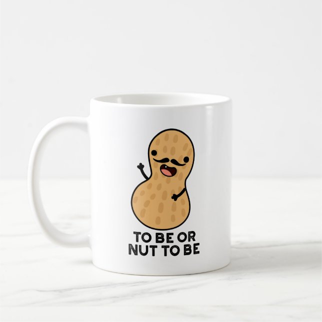 Att Vara Eller Inte Vara Roliga Jordnötts Puns  Kaffemugg (Vänster)