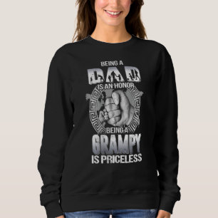 Att vara Pappa är en heder som grasserar är ovärde T Shirt
