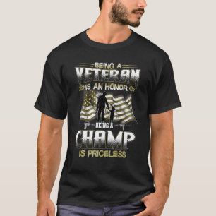 Att vara veteran är en ära att vara en mästare t shirt