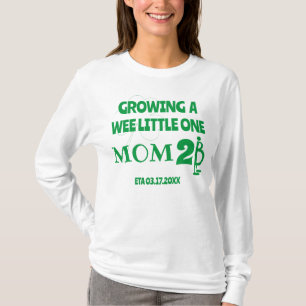 ATT VÄXA LITE EN St patricks day Mamma ATT VARA T Shirt