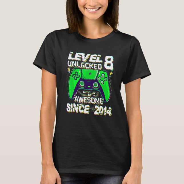 Åtta års ålder Gysnivå 8 olåst Fantastisk 2014 Föd T Shirt (Framsida)