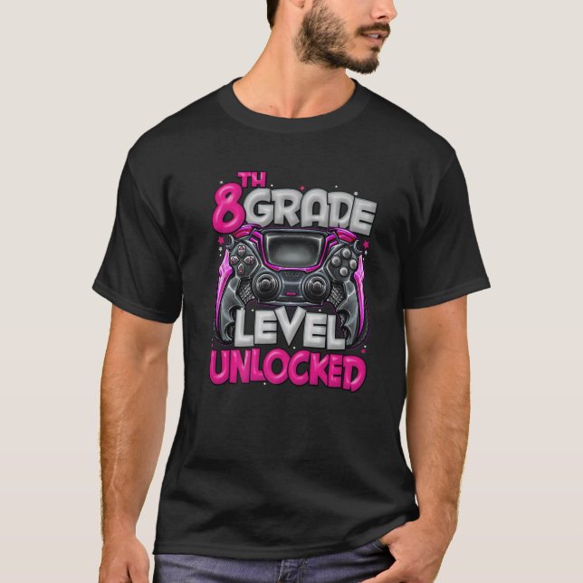 Åtta Klass-nivån olåst spel den 8:e Klass tillbaka T Shirt (Framsida)