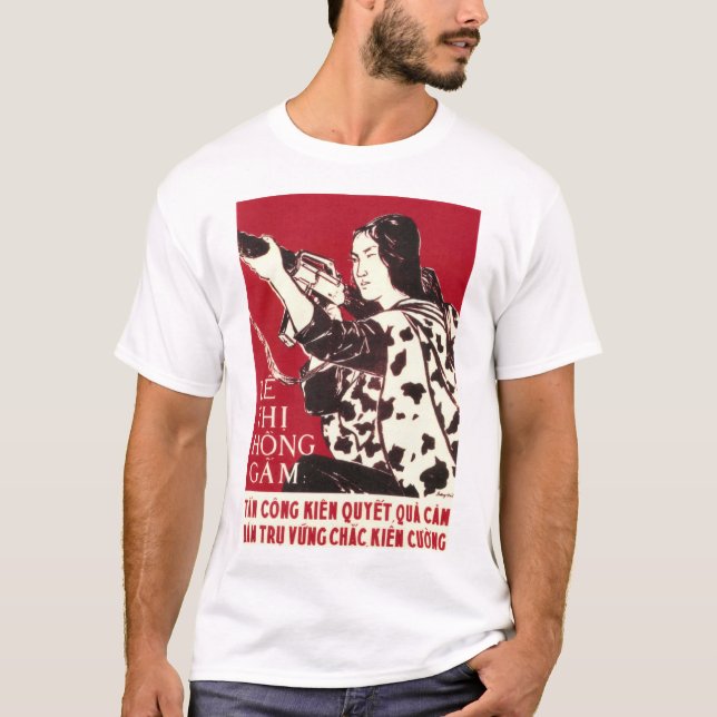 Attacker och Döda Fienden direkt! Vietnam Krig T Shirt (Framsida)