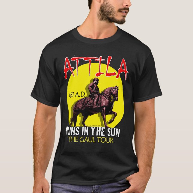 Attila "Huns i solen" turnerar (manar mörk Tee (Framsida)