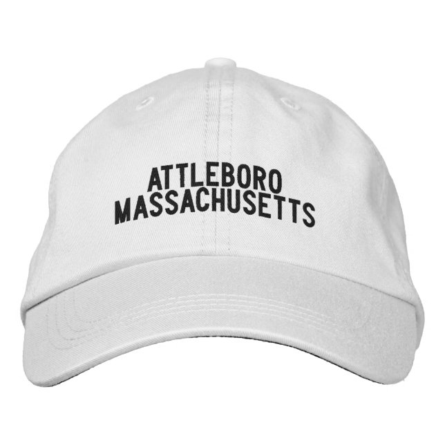 Attleboro Massachusetts Hat Broderad Keps (Framsida)